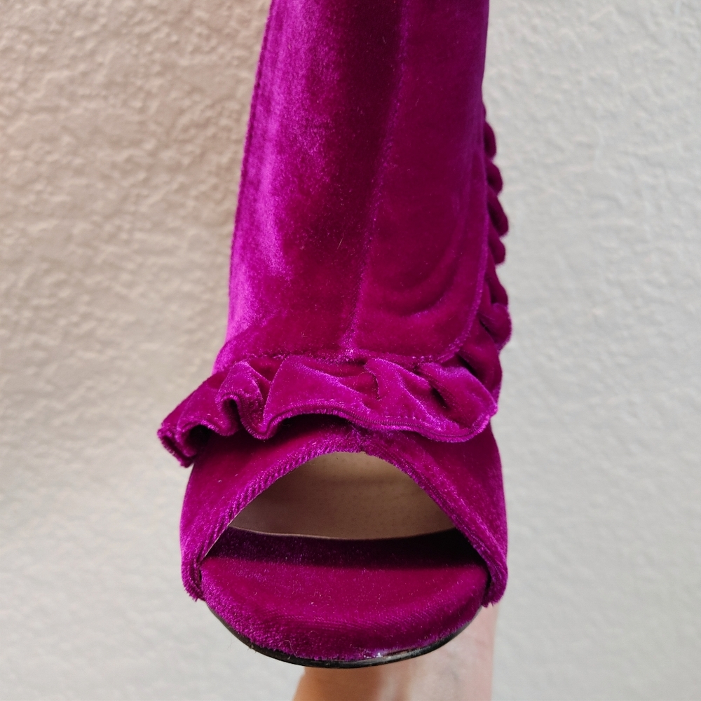 Velvet Ruffled Booties - Picture 5 of 15